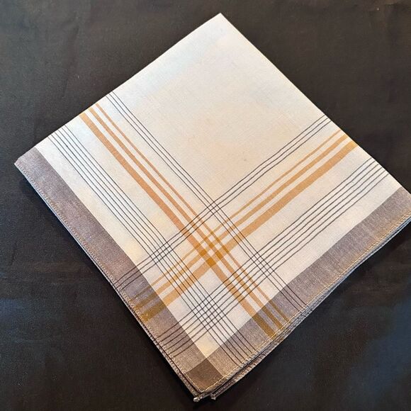 3 Vintage 70s Brown and Beige tone men’s Handkerchiefs - Picture 2 of 6